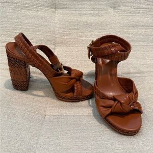 VINCE CAMUTO
Women's Fancey Ankle Strap High Heel Sandals